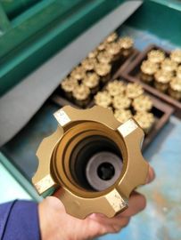 Υψηλής ταχύτητας χρυσό χρώμα 34115mm κομματιών τρυπανιών βράχου μαγνητικό εισελκόμενο Dia