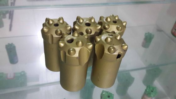 Μακρύ κομμάτι κουμπιών φουστών μυτερό 12 βαθμός 34mm 38mm που χρησιμοποιούνται στη μετατόπιση και να ανοίξει