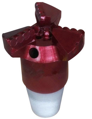 6 ίντσας υδραυλικός Pdc έλξης χάλυβας άνθρακα κομματιών τρυπώντας με τρυπάνι με τη μακριά ζωή κομματιών