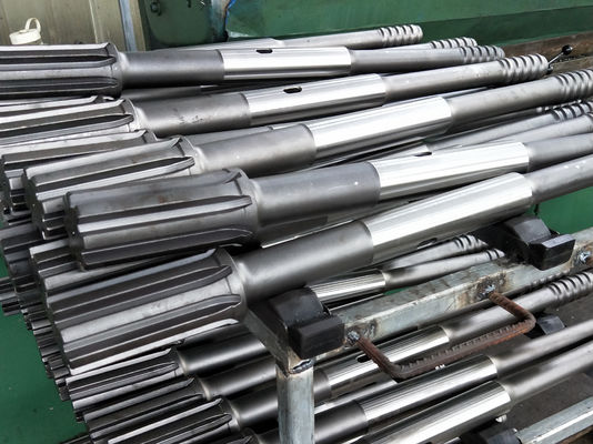 Προσαρμοστής κνημών κομματιών τρυπανιών νημάτων T45 T51 για το μήκος 565mm Copco Cop1840 ατλάντων